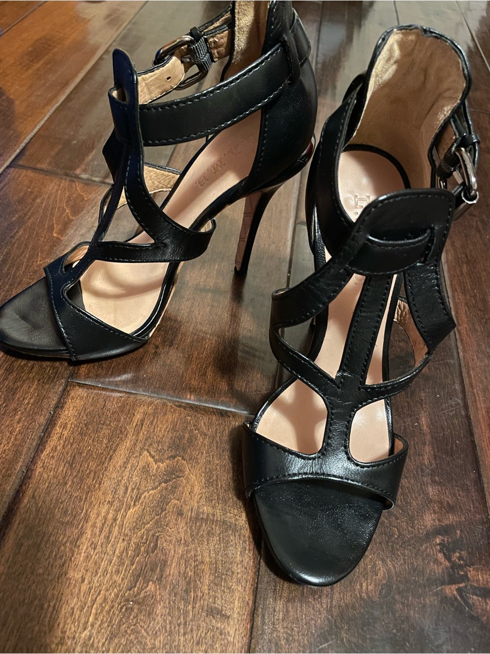 L.A.M.B. Black Strappy T‑Bar Stiletto Heels SZ 7